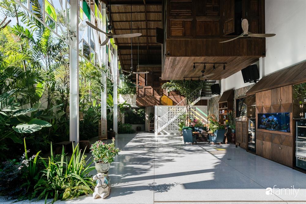 Ngôi nhà gỗ của người con xa quê với thiết kế giống tổ chim đậm chất Bắc Bộ trong lòng Sài Gòn-10
