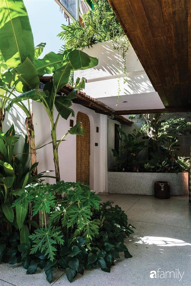 Ngôi nhà gỗ của người con xa quê với thiết kế giống tổ chim đậm chất Bắc Bộ trong lòng Sài Gòn-13