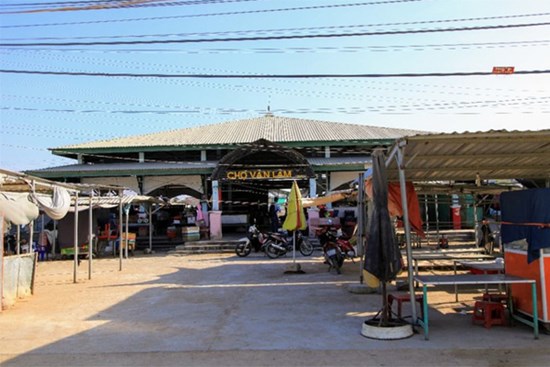 Một người nhiễm Covid-19, Ninh Thuận cách ly cả thôn với hơn 5.000 dân trong ít nhất 28 ngày