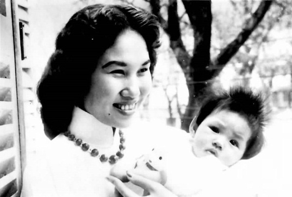 Danh ca Thái Thanh: Sau âm nhạc là huyền thoại về một người mẹ khiến ai cũng ngưỡng mộ-6