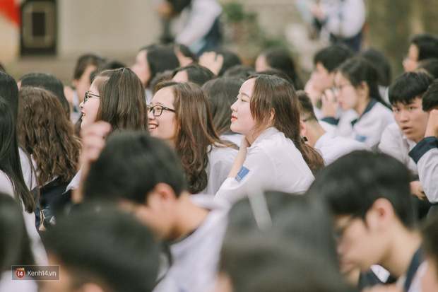 Sở GD-ĐT Hà Nội cho phép trường tư thu học phí online trong thời gian nghỉ học tránh dịch-1