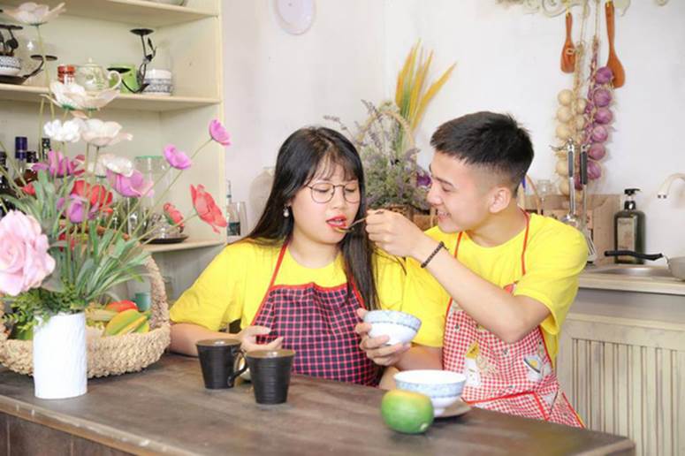 Cô gái Hải Dương từng nổi tiếng nhờ vòng 1 có bạn trai mới người Nhật, không phải gu của cô nàng nhưng rất thú vị-4