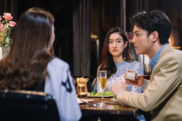 Chiêu mượn nước đẩy thuyền của cô vợ thâm thúy khi phát hiện chồng moi trộm tiền trong lợn đất của con để bao bồ-2