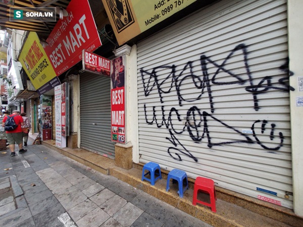 Căng mình” chống đỡ Covid-19 không thành, hàng loạt văn phòng tour ở Hà Nội đóng cửa-5