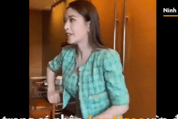 Ninh Dương Lan Ngọc, Chi Pu nhảy cùng nhau