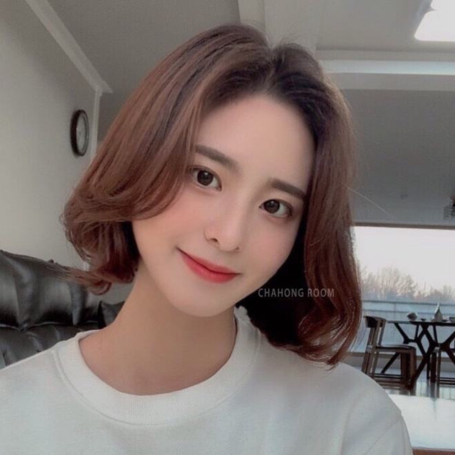 4 kiểu tóc ngắn nịnh mặt tròn: Không tin cứ thử xén”, bạn sẽ thấy mặt thon gọn, sang chảnh hẳn ra-4