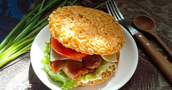 6 cách biến tấu mì gói trở thành món ăn ngon lạ đang được chị em chia sẻ rần rần-6