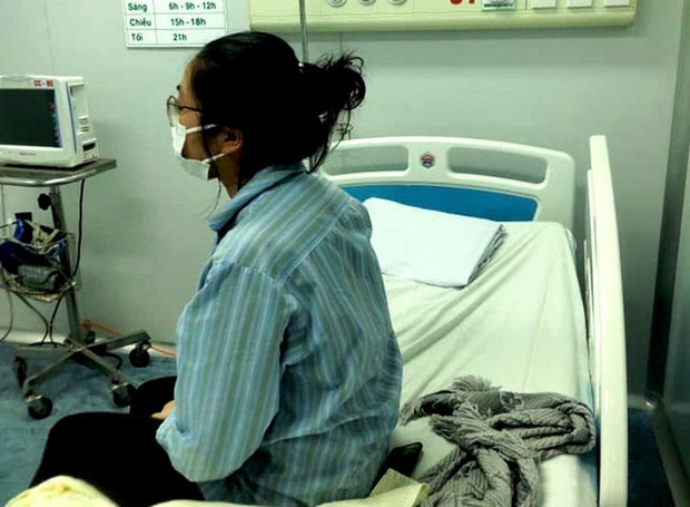 Bác gái ca bệnh Covid-19 thứ 17 phải can thiệp tim phổi nhân tạo-2