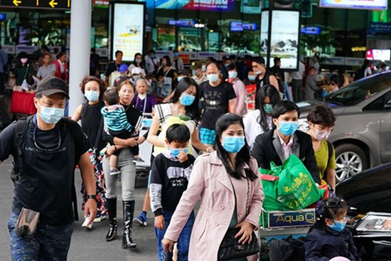 TPHCM sắp đón 17.000 người Việt từ vùng dịch về nước
