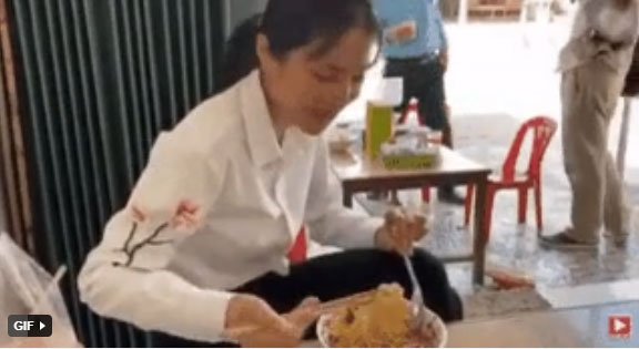 Sau tô mỳ ăn vội, làn da bong tróc vì cháy nắng của Thuỷ Tiên từ chuỗi ngày khảo sát miền Tây gây xúc động mạnh-2