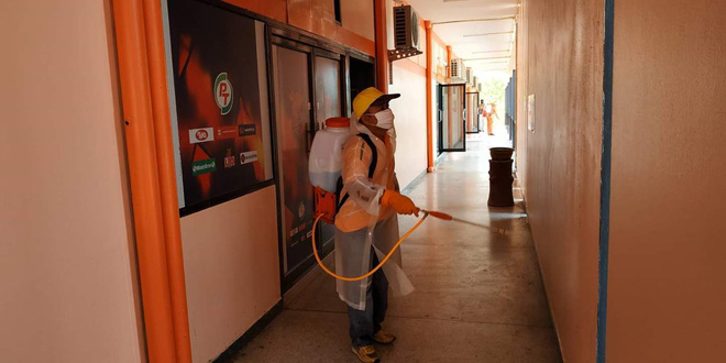 Đội bóng Thái Lan gồng mình chống Covid-19 sau khi phát hiện một HLV tụ tập đi xem quyền anh: Bài học nhãn tiền-2