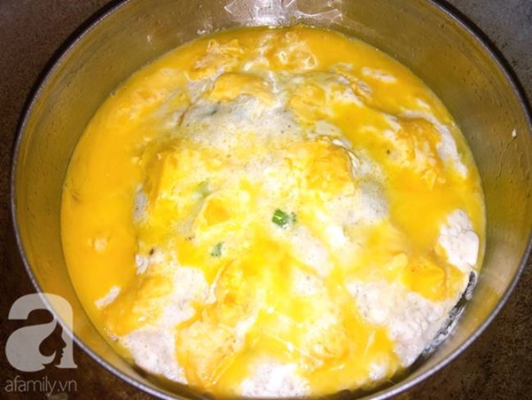 Thử ngay món mới cho bữa tối hôm nay: Chả hấp trứng muối ngon bất ngờ!-5