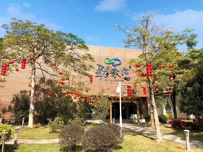 Triển Chiêu đẹp trai nhất màn ảnh: Là chủ nhà máy rộng 20.000 m2, đã kết hôn sau nhiều năm cô độc?-5