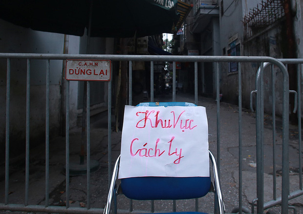 Người dân khu nữ nhân viên y tế mắc Covid-19 sinh sống tự phun thuốc tiêu trùng, khử độc-2