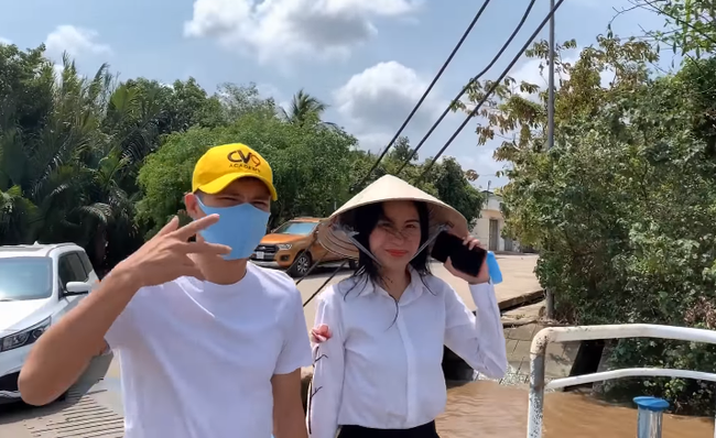 Công Vinh - Thủy Tiên: Làm từ thiện tiền tỷ nhưng cuộc sống lại hết sức giản dị, tách biệt với showbiz cũng chẳng thiếu những chuyện thú vị-6