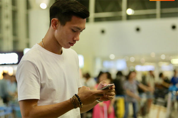 Văn Hậu sẽ trở về Việt Nam vào tháng 5?-2