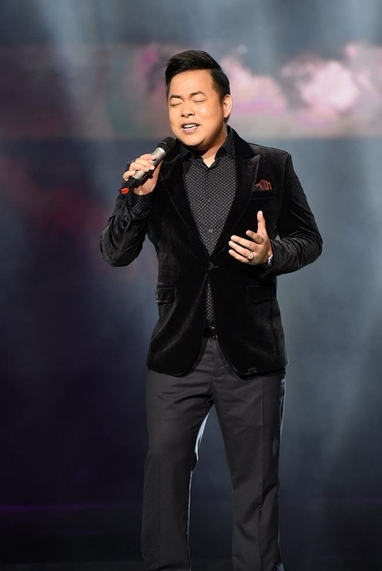 Sở hữu biệt thự dát vàng lấp lánh, ca sĩ Đập vỡ cây đàn Quang Lê khiến nhiều người bất ngờ về sự giàu có-10