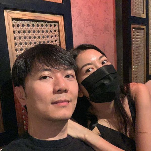 Lộ diện chân dung soái ca” U40 sắp kết hôn với Á hậu Thúy Vân-3