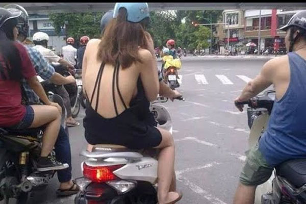 Cho phép cảnh sát từ chối làm nhiệm vụ với người ăn mặc phản cảm-1