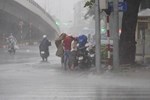 Dự báo thời tiết 24/3, Hà Nội mưa giông, Sài Gòn nắng nóng-2
