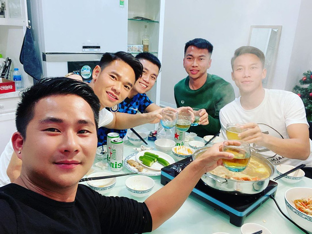 Yêu lại Quang Hải nhưng Nhật Lê vẫn khoe mâm cơm hồi ăn ở nhà Hưng Harry: Trùng hợp hay nhìn đĩa nhớ người xưa?-2