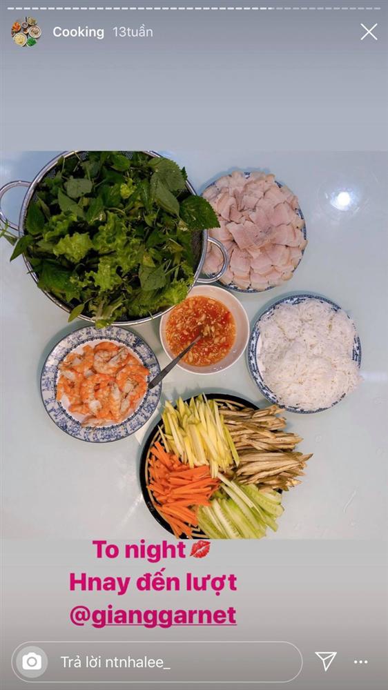 Yêu lại Quang Hải nhưng Nhật Lê vẫn khoe mâm cơm hồi ăn ở nhà Hưng Harry: Trùng hợp hay nhìn đĩa nhớ người xưa?-4