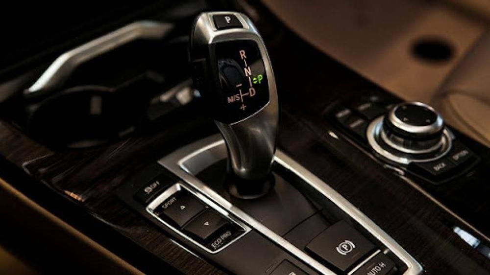 Những sai lầm nghiêm trọng khi chuyển từ lái xe số sàn sang số tự động-6