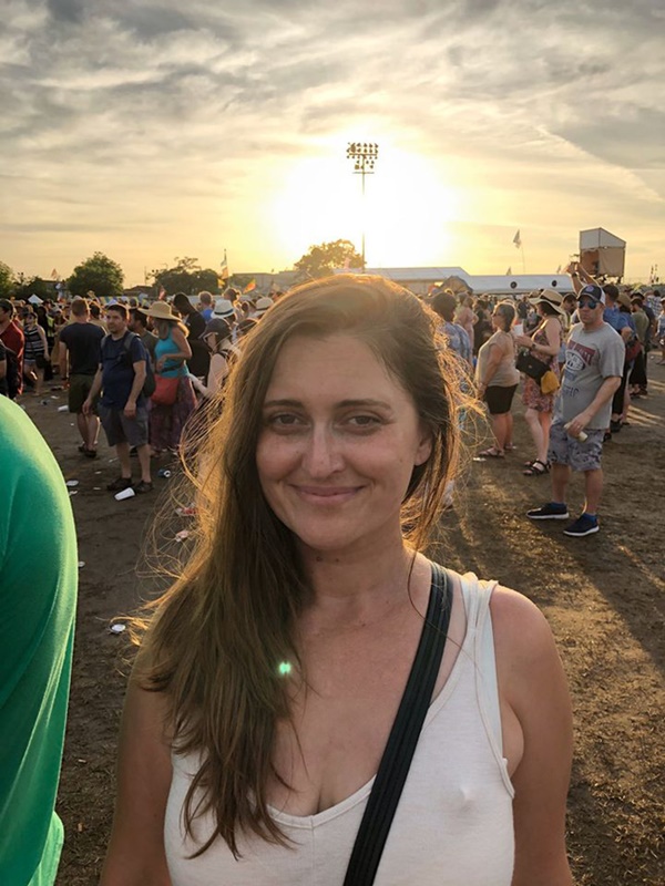 Chưa chờ được đến lúc có kết quả xét nghiệm nhiễm bệnh Covid-19, cô gái trẻ đột ngột qua đời dù một ngày trước bỗng khỏe lại-3