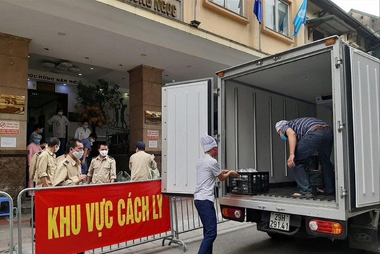 Khi nào nên thu phí cách ly người nghi nhiễm Covid-19?