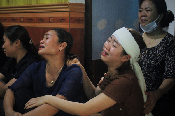 Hàng chục nam nữ tụ tập, sử dụng ma túy trong khách sạn bất chấp lệnh cách ly xã hội-3