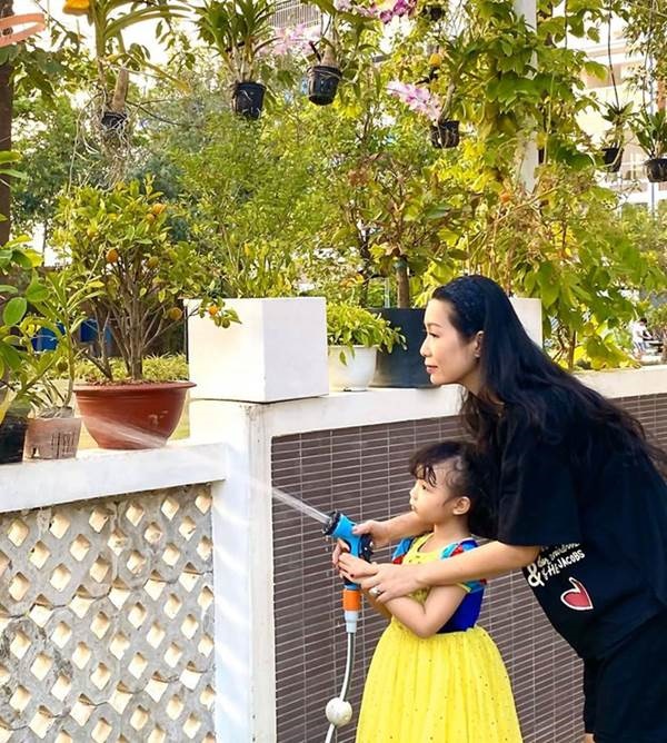 Phát sốt với vườn cây xanh mướt trong biệt thự sang trọng của Trịnh Kim Chi-5