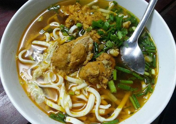 Bánh canh nam phổ và những món hấp dẫn nhất định phải thử khi đến Huế-4
