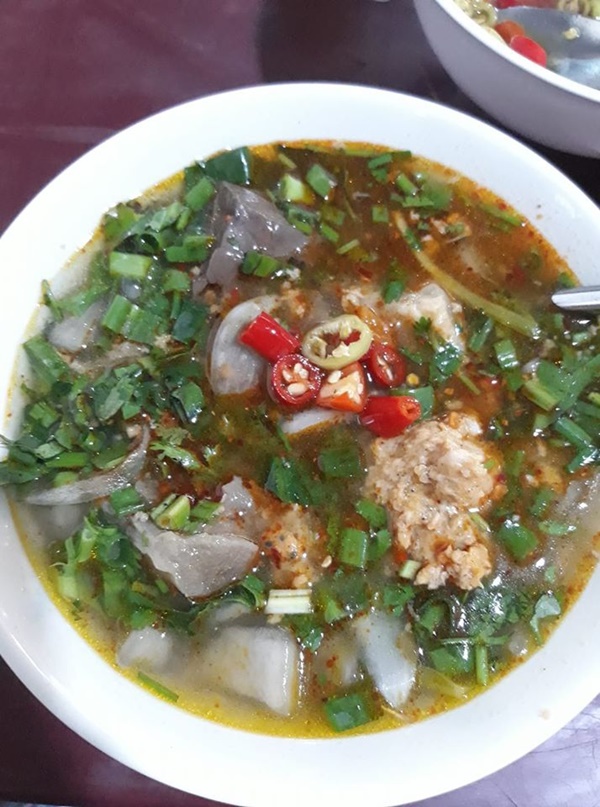 Bánh canh nam phổ và những món hấp dẫn nhất định phải thử khi đến Huế-5