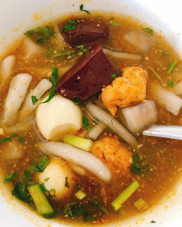 Bánh canh nam phổ và những món hấp dẫn nhất định phải thử khi đến Huế-6