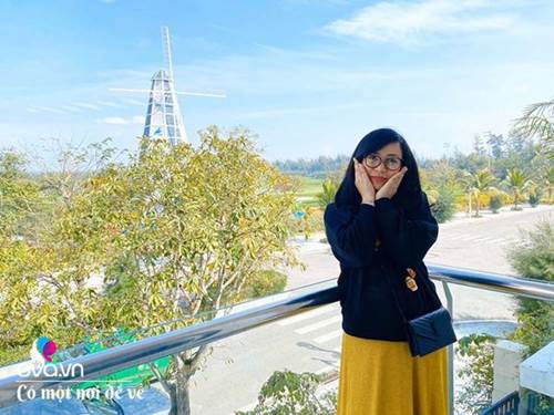 Biến ban công 3m² thành vườn hồng, mẹ Hà Nội ngày nào cũng chụp ảnh gửi chồng xem-1