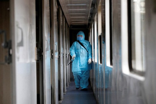 FT: Chiến dịch ứng phó virus của VN hiệu quả dù nguồn lực có hạn