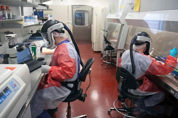 Tại sao virus corona không sống nhưng rất khó tiêu diệt?-3