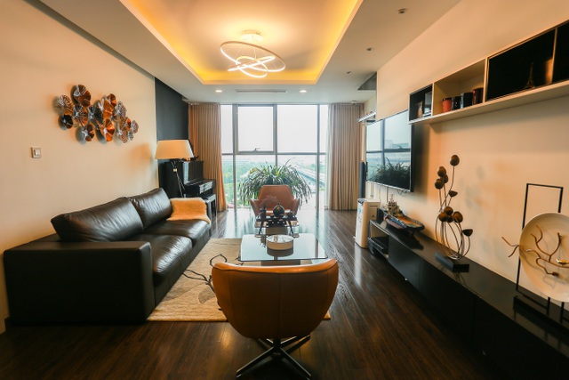 Ngôi nhà với ban công đẹp như cổ tích của nữ nhà báo điều tra nổi tiếng VTV-2