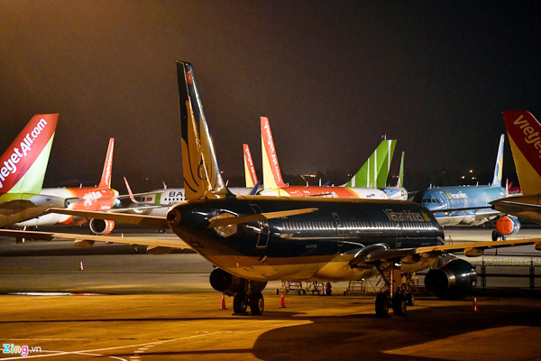 Hàng không Việt hủy chuyến mùa dịch, khách có được hoàn tiền?-2