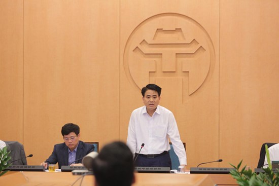 Chủ tịch Hà Nội yêu cầu tạm thời đóng cửa quán bar, karaoke, người dân không tập trung hiếu hỷ, sinh nhật