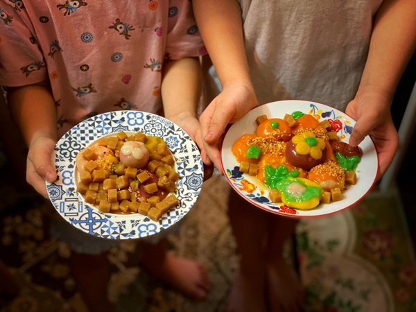 Chị em hào hứng khoe ảnh bánh trôi tự làm tại nhà dịp Tết Hàn thực-1