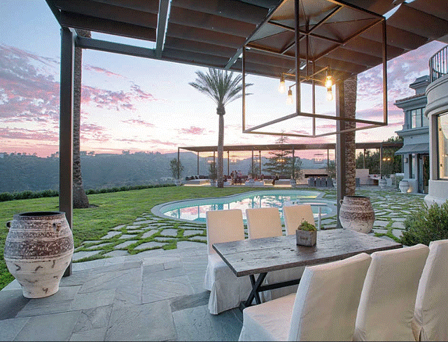 Biệt thự 35 triệu đô xa hoa của nữ tỷ phú nóng bỏng nhất thế giới-10