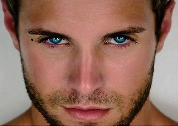 Những vị trí nốt ruồi của người đàn ông hao tài tốn của, ảnh hưởng lớn đến tài vận-2