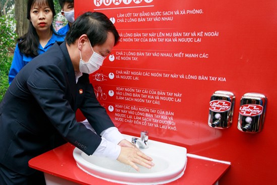Gây quỹ xây 100 trạm rửa tay Lifebuoy miễn phí