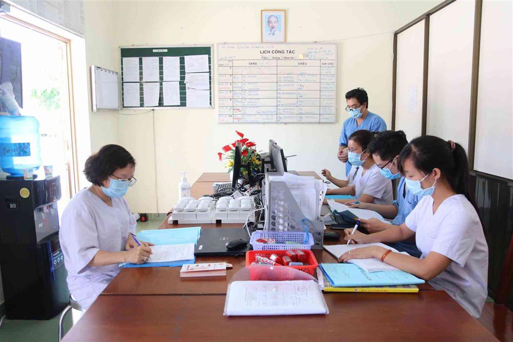 TP.HCM đưa ra hàng loạt khuyến cáo trong các ngày tới: Ở nhà càng nhiều càng tốt-3