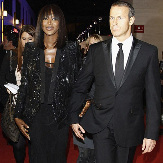 Tiểu tam nức tiếng Trung Quốc: Trắng trợn giật bồ ân sư Naomi Campell, trả giá bằng sự nghiệp Hoa hậu lụi tàn-10