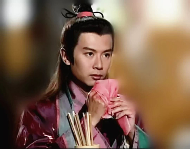 Tài tử Tiếu Ngạo Giang Hồ: Thiếu gia khét tiếng ăn chơi, ném cả chục tỷ đánh bạc, bất ngờ tỉnh ngộ đi tu-3