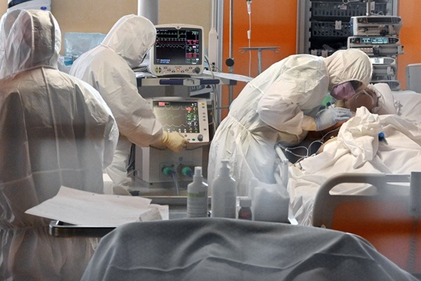 Bộ Y tế lập tổ công tác đặc biệt xử lý ổ dịch tại Bệnh viện Bạch Mai-2