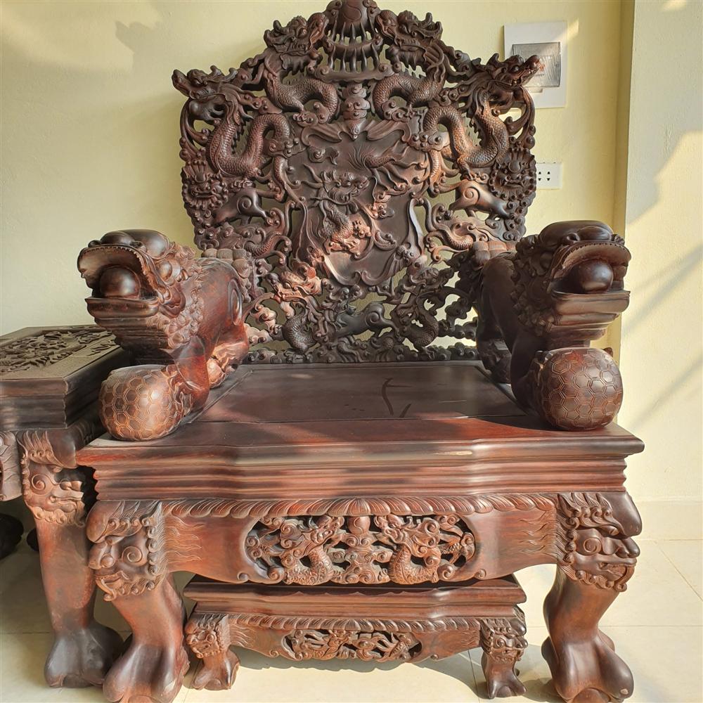 6 tỷ bộ ghế tứ linh hàng hiếm, đại gia cất kho 30 năm không bán-4