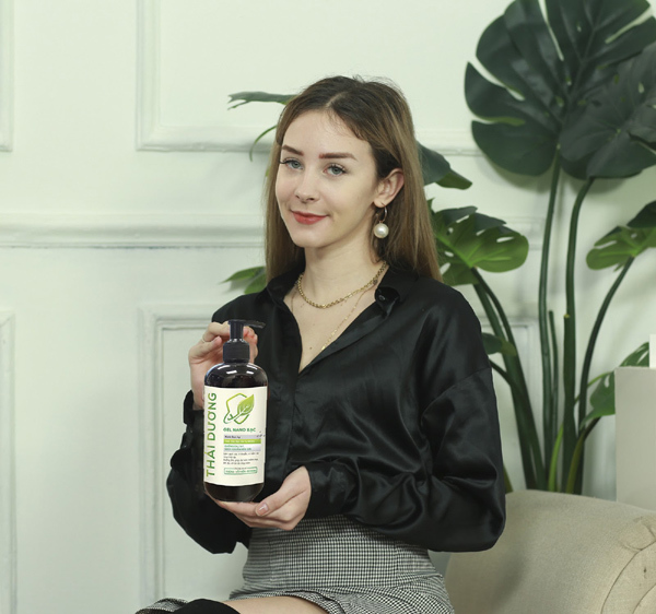 Chuỗi siêu thị tại Anh nhập bán số lượng lớn gel rửa tay khô của Sao Thái Dương-4